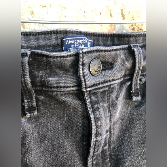 A&F Simone High Rise Notched Hem Denim - Picture 6 of 12